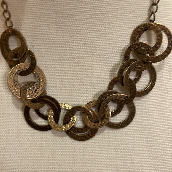 Fancy set! - Picture 2 of 4